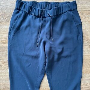 Lululemon Navy Blue On The Fly Jogger Pants size 8